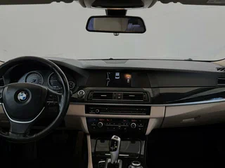 2012 BMW 5 серии 528i xDrive VI (F10/F11/F07), белый, 1585000 рублей, вид 5