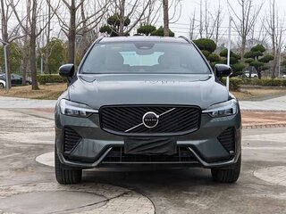 2026 Volvo XC60 II Рестайлинг 2, серый, 5985404 рублей, вид 5