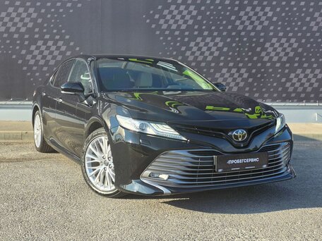 2019 Toyota Camry VIII (XV70), чёрный, 2940000 рублей, вид 3