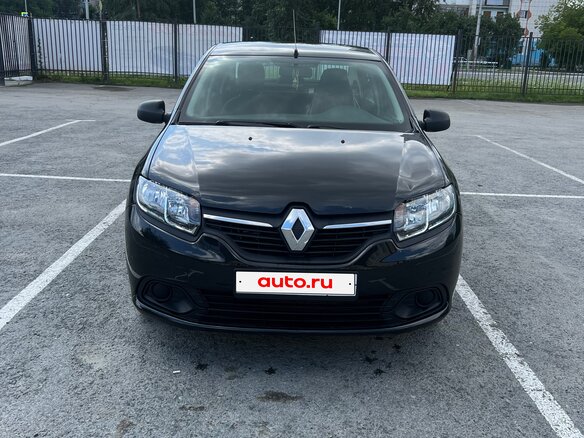 2014 Renault Logan II, чёрный, 650000 рублей