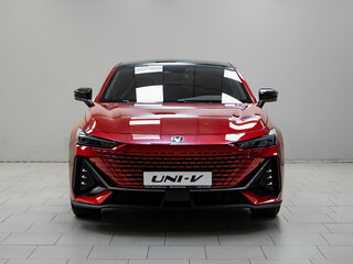 2025 Changan UNI-V I, красный, 3479900 рублей, вид 1
