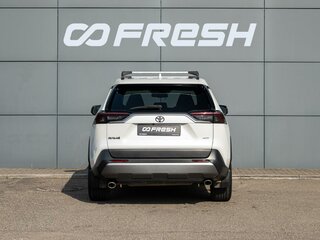 2022 Toyota RAV4 V (XA50), белый, 2570000 рублей, вид 4