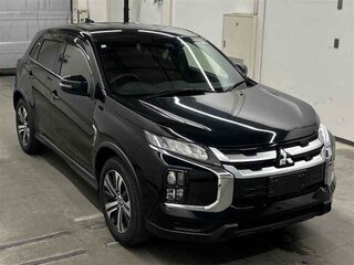 2023 Mitsubishi RVR III Рестайлинг 3, чёрный, 1650008 рублей, вид 2