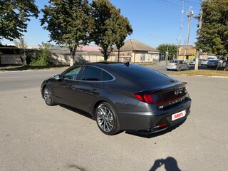 2021 Hyundai Sonata VIII (DN8), серый, 2650000 рублей, вид 4