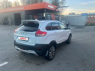 2018 Lada (ВАЗ) XRAY Cross I, белый, 1030000 рублей, вид 4