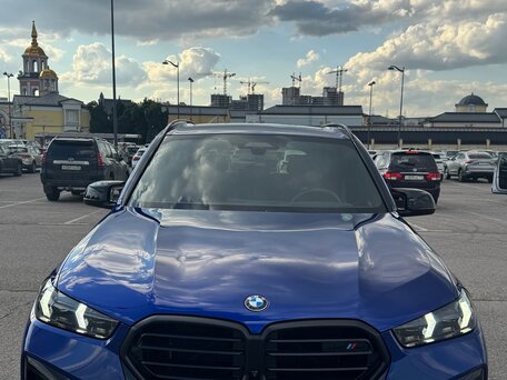 2024 BMW X5 M Competition III (F95) Рестайлинг, синий, 17500000 рублей, вид 2