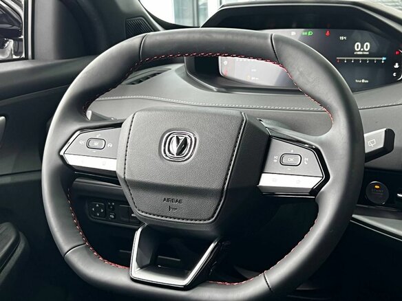2026 Changan UNI-S I, белый, 3229900 рублей - вид 26