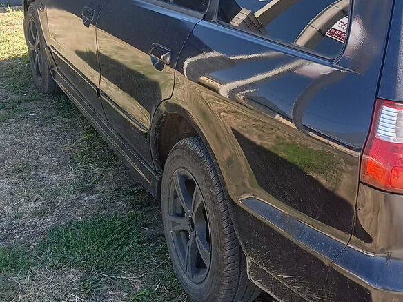 2000 Mitsubishi Legnum, чёрный, 350000 рублей - вид 4