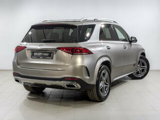 2019 Mercedes-Benz GLE 300 d II (V167), серебристый, 6640000 рублей, вид 5