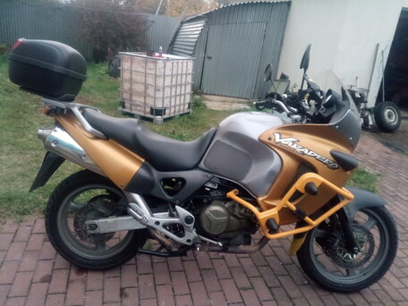 1999 Honda XL1000V Varadero, жёлтый, 400000 рублей, вид 3