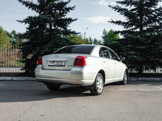 2004 Toyota Avensis II, серебристый, 515000 рублей, вид 4