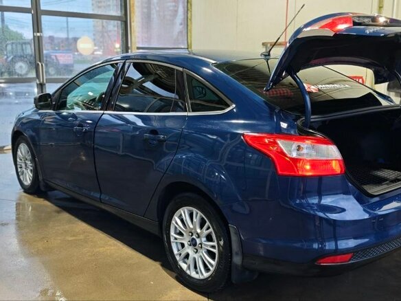 2013 Ford Focus III, синий, 1000000 рублей - вид 22