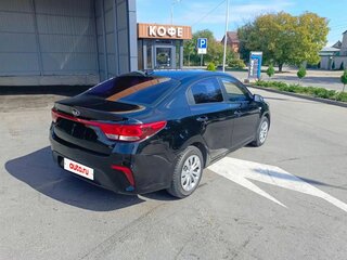 2017 Kia Rio IV, чёрный, 1300000 рублей, вид 3