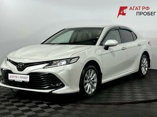 2019 Toyota Camry VIII (XV70), белый, 2415000 рублей, вид 2