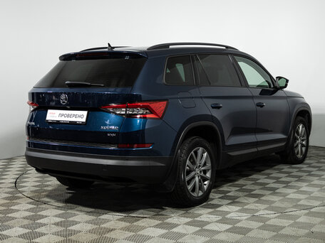 2017 Skoda Kodiaq I, синий, 2349700 рублей, вид 5