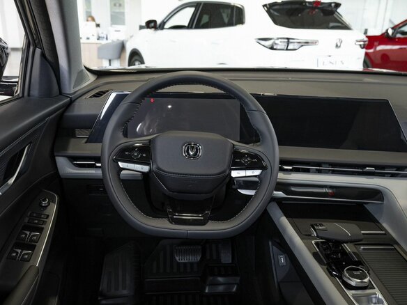 2024 Changan CS75 Plus III, серый, 2790000 рублей - вид 9