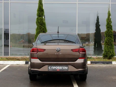 2020 Volkswagen Polo VI, коричневый, 1450000 рублей, вид 5