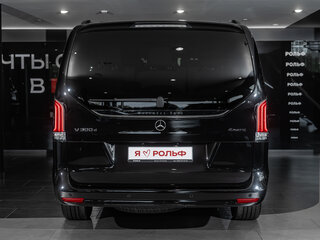 2026 Mercedes-Benz V-Класс Long 300 d длинный III (W447) Рестайлинг 2, чёрный, 14935000 рублей, вид 5