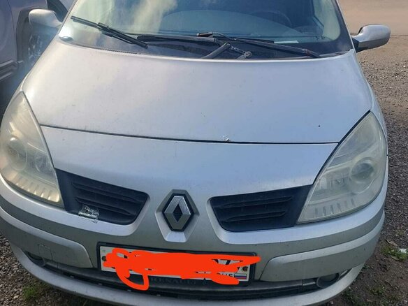 2007 Renault Scenic II Рестайлинг, серебристый, 400000 рублей