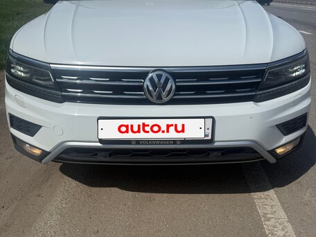 2020 Volkswagen Tiguan II, белый, 2750000 рублей, вид 2