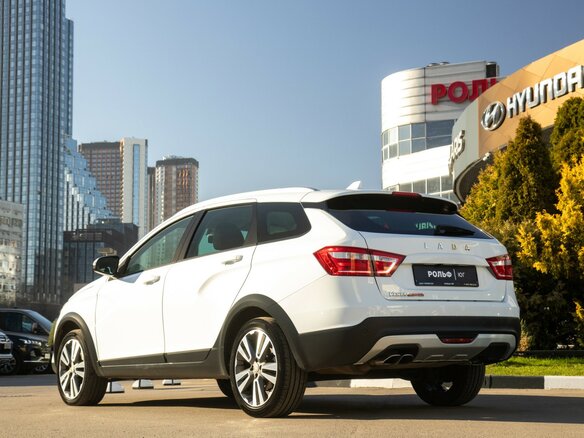 2020 Lada (ВАЗ) Vesta SW Cross I, белый, 1298000 рублей - вид 4