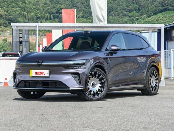 2026 Zeekr 7X I Рестайлинг, серый, 10600000 рублей