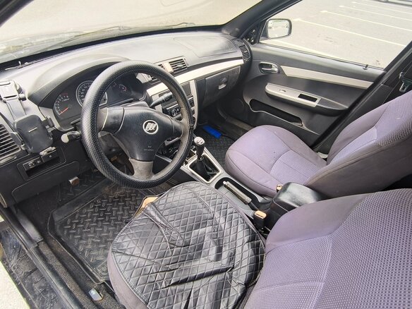 2010 Lifan Breez (520), чёрный - вид 6