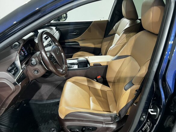 2020 Lexus ES 250 VII, синий - вид 13
