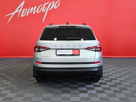 2021 Skoda Kodiaq I, серебристый, 2349000 рублей, вид 4
