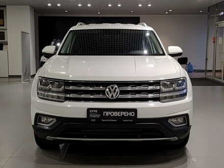 2019 Volkswagen Teramont I, белый, 2890000 рублей, вид 2