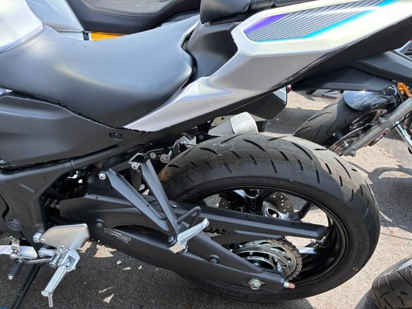 2025 Yamaha YZF-R3, белый, 650000 рублей - вид 19