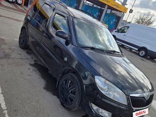 2011 Skoda Roomster I Рестайлинг, чёрный, 370000 рублей, вид 2