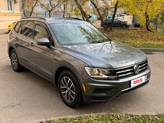 2020 Volkswagen Tiguan Allspace II, серый, 2550000 рублей, вид 2