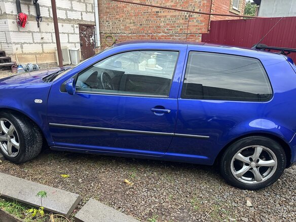 2001 Volkswagen Golf IV, синий, 135000 рублей - вид 5