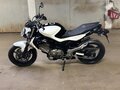 2013 Suzuki SFV 650 Gladius, белый, 480000 рублей - вид 8
