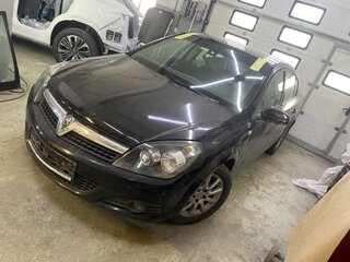 2008 Opel Astra H Рестайлинг, чёрный, 260000 рублей, вид 3