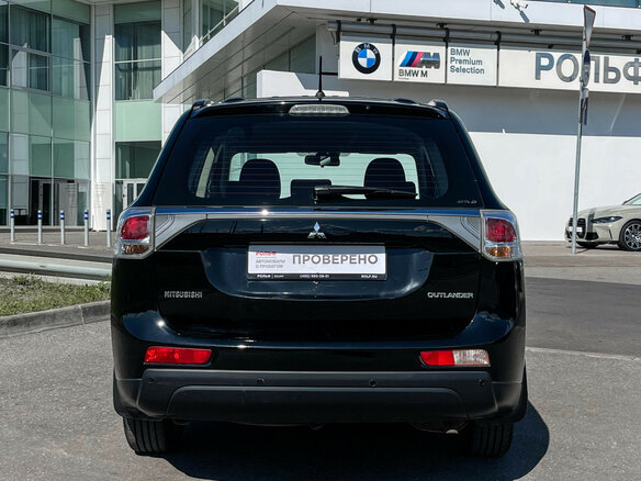 2013 Mitsubishi Outlander III, чёрный - вид 5