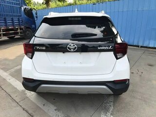 2022 Toyota Yaris L X XP150 Рестайлинг, белый, 1099000 рублей, вид 3