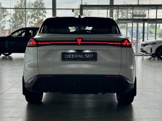 2025 Changan Deepal S07 31.73 kWh I, белый, 5289900 рублей, вид 4