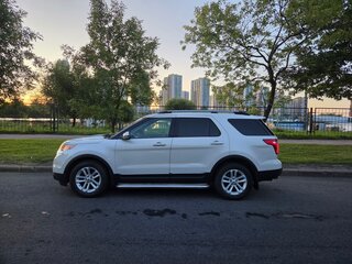 2012 Ford Explorer V, белый, 2090000 рублей, вид 2