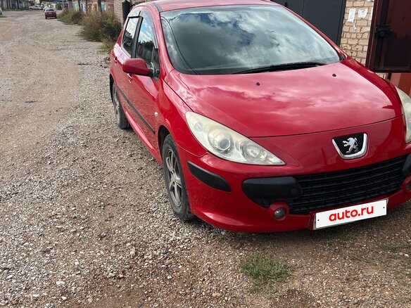 2006 Peugeot 307 I Рестайлинг, красный, 369000 рублей - вид 2