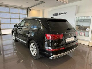 2016 Audi Q7 II (4M), чёрный, 3199000 рублей, вид 2