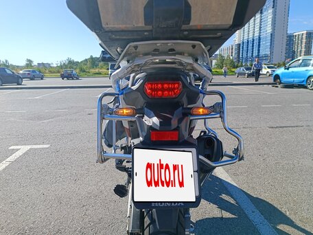 2020 Honda CRF 1100L Africa Twin, белый, 1710000 рублей, вид 3