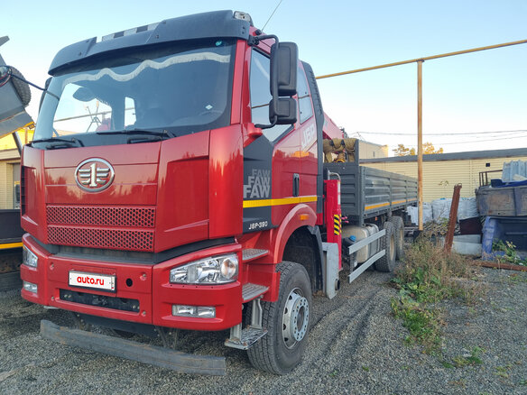 2024 FAW J5 CA3312, красный, 10400000 рублей