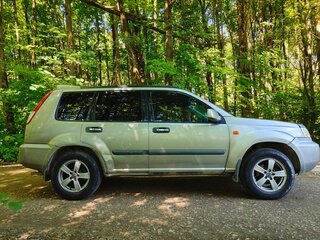 2002 Nissan X-Trail I, белый, 460000 рублей, вид 5