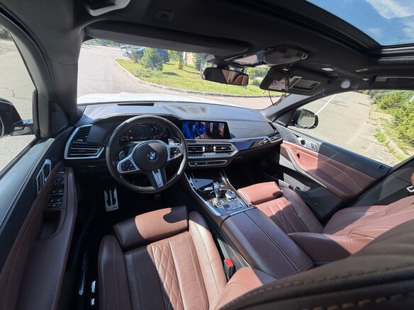 2019 BMW X5 M50d IV (G05/G18), белый, 6990000 рублей - вид 22