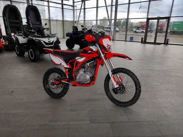 2026 Mikilon CD250, красный, 136800 рублей