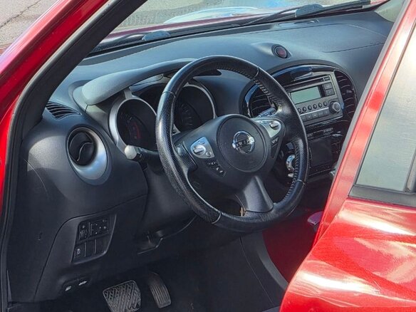 2014 Nissan Juke I, красный - вид 6