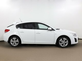 2013 Chevrolet Cruze I Рестайлинг, белый, 785000 рублей, вид 1