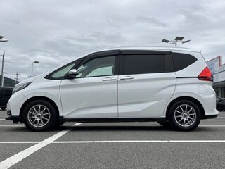 2023 Honda Freed+ II Рестайлинг, белый, 1288000 рублей, вид 5